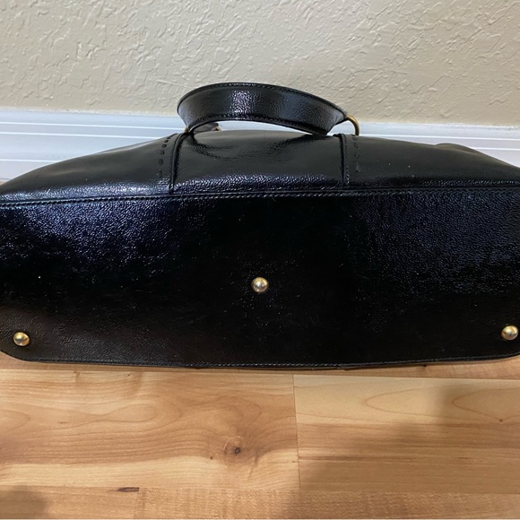 YSL LARGE PATENT LEATHER MUSE BAG EUC 11x16x6 - Picture 15 of 16